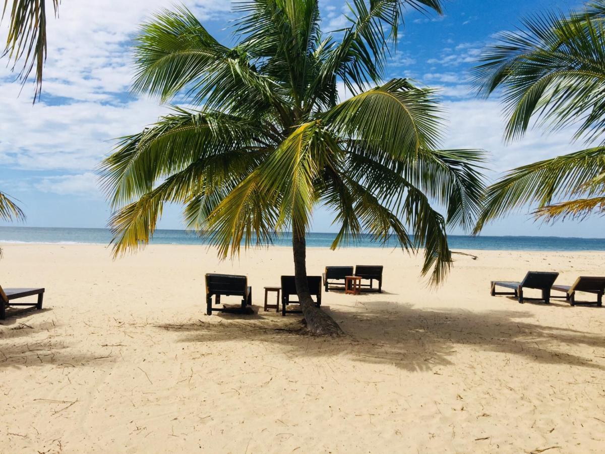 Aqua Marine Beach Hotel Kalkudah  Kültér fotó