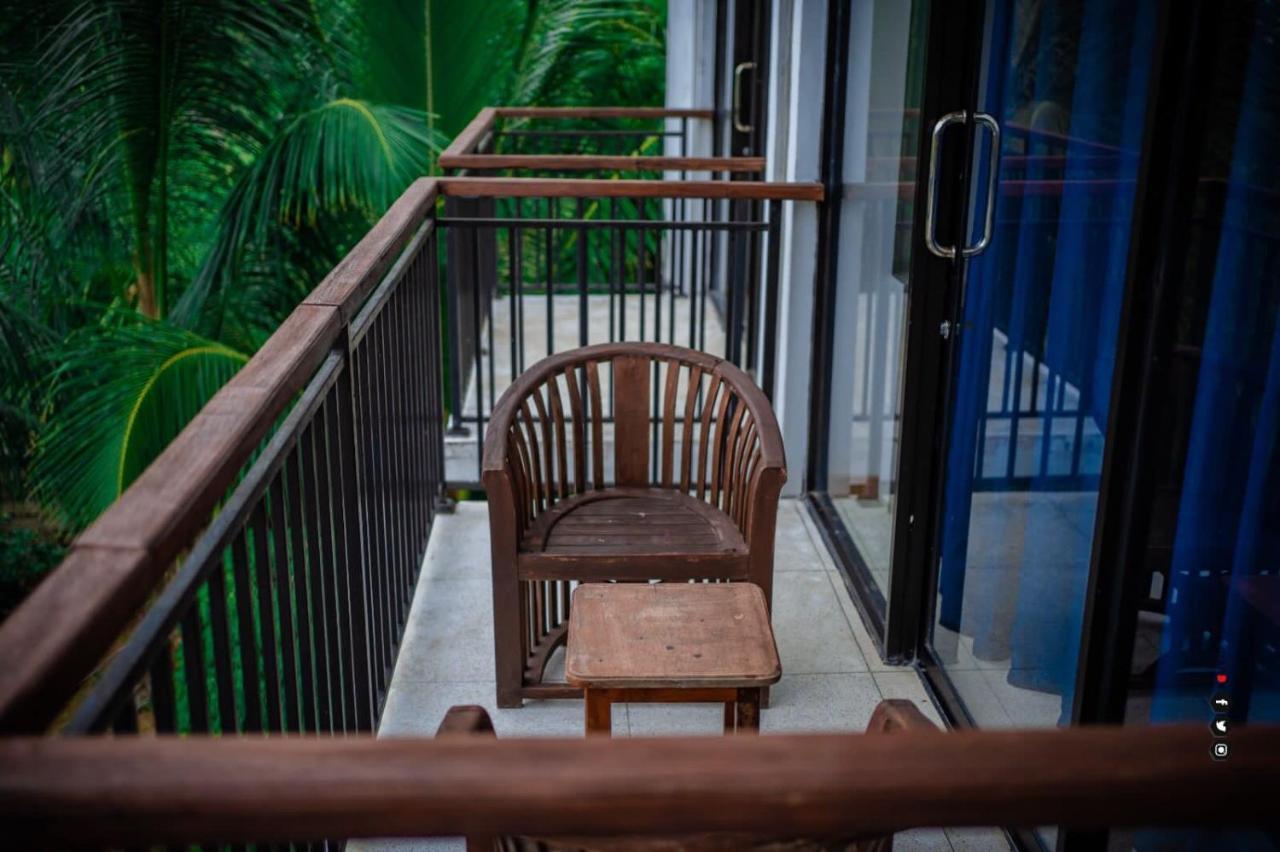 Aqua Marine Beach Hotel Kalkudah  Kültér fotó