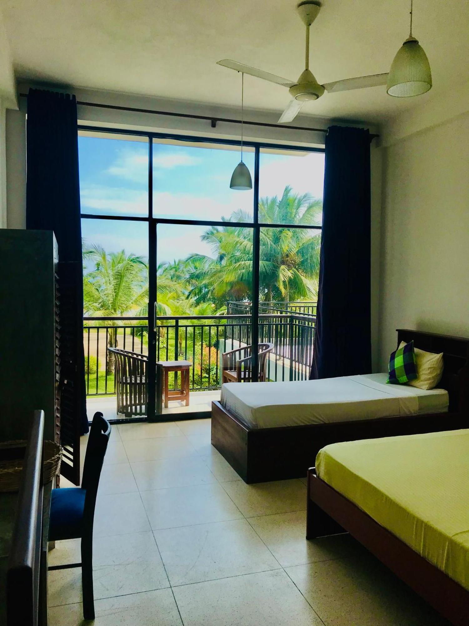 Aqua Marine Beach Hotel Kalkudah  Kültér fotó