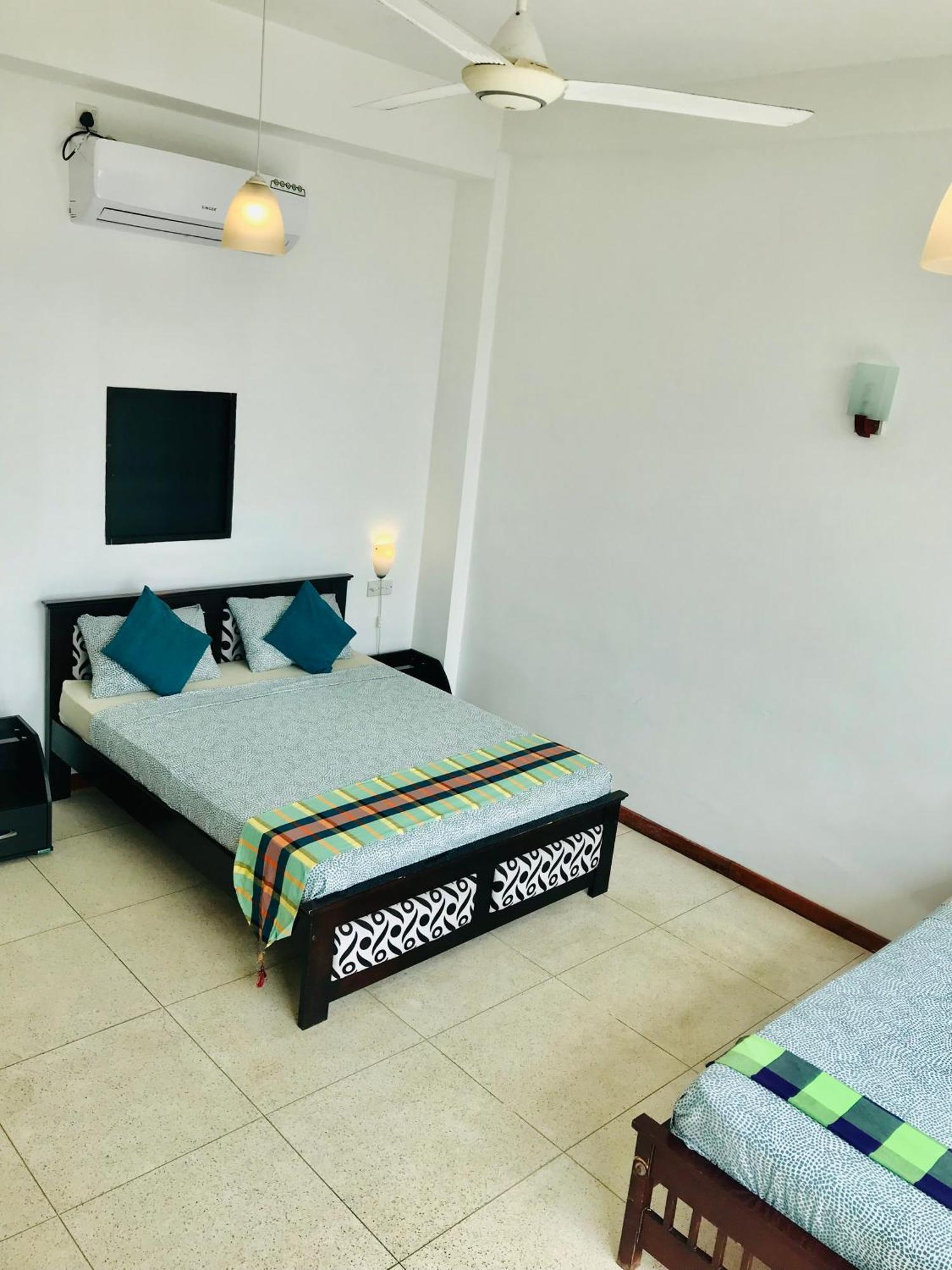 Aqua Marine Beach Hotel Kalkudah  Kültér fotó